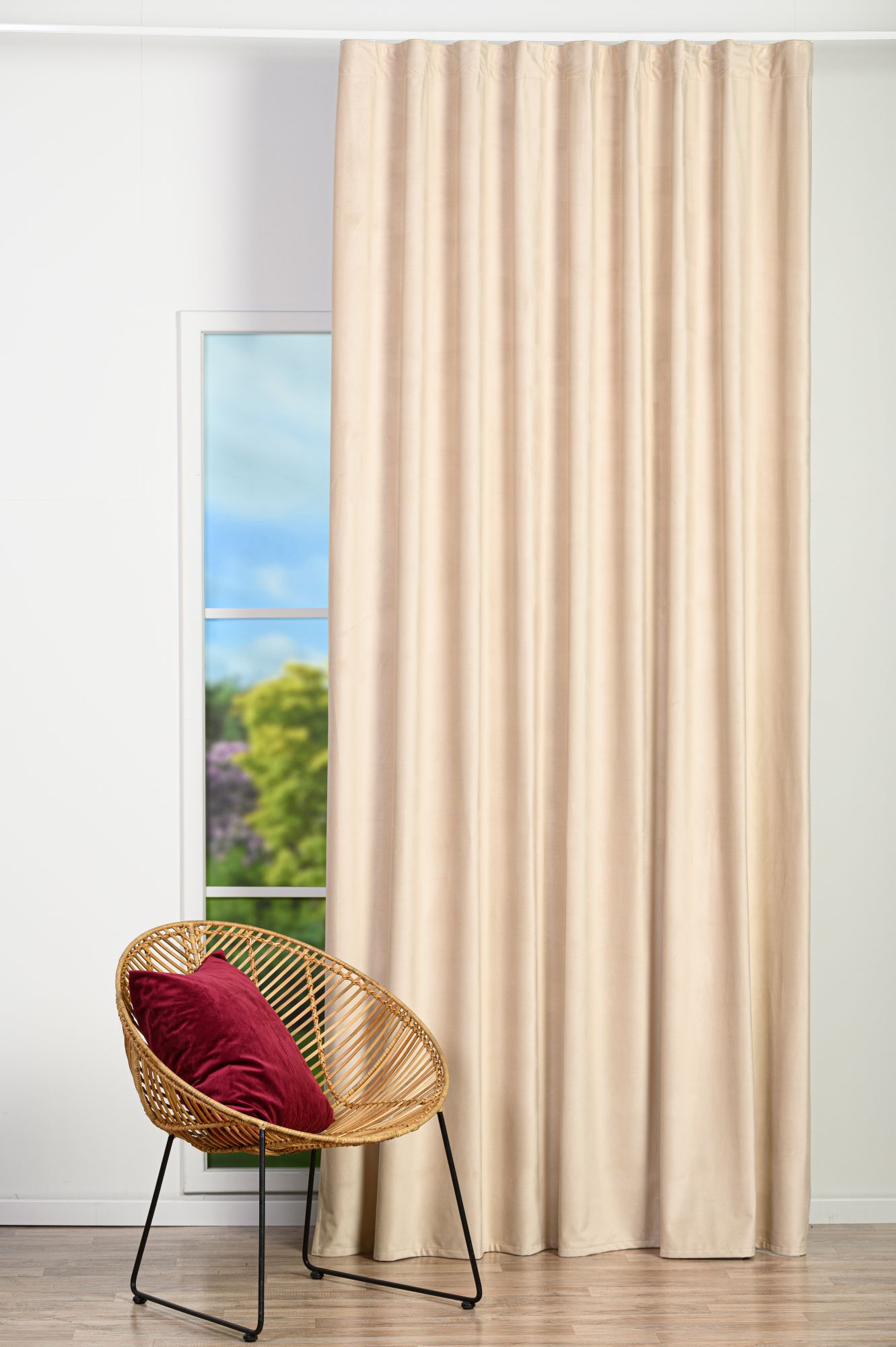 Castellano cream 01