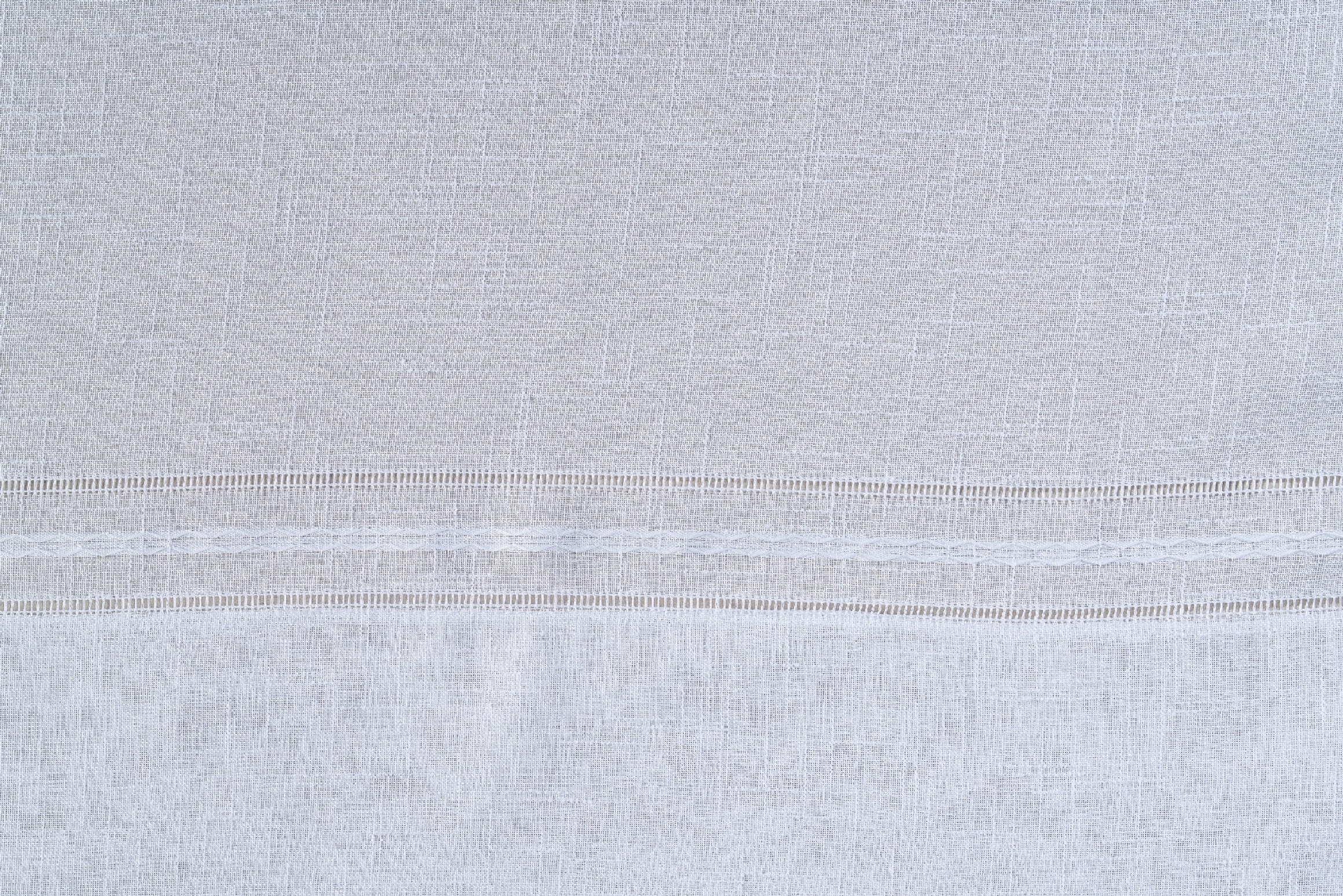 White 01