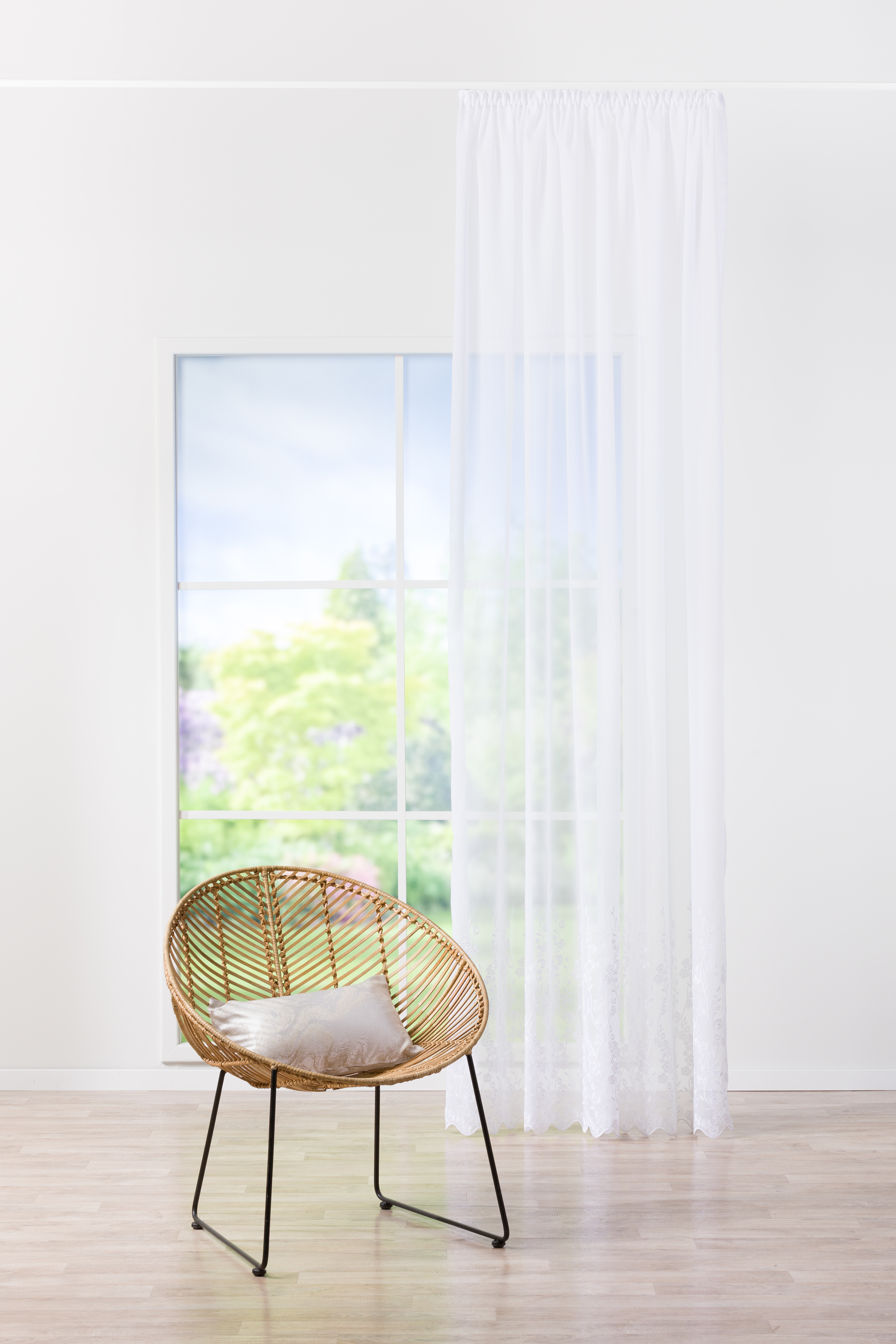 Jubile White T01