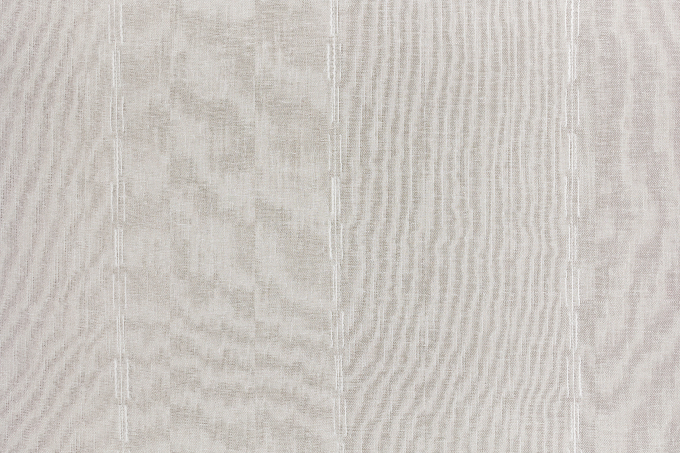 Aria White 01